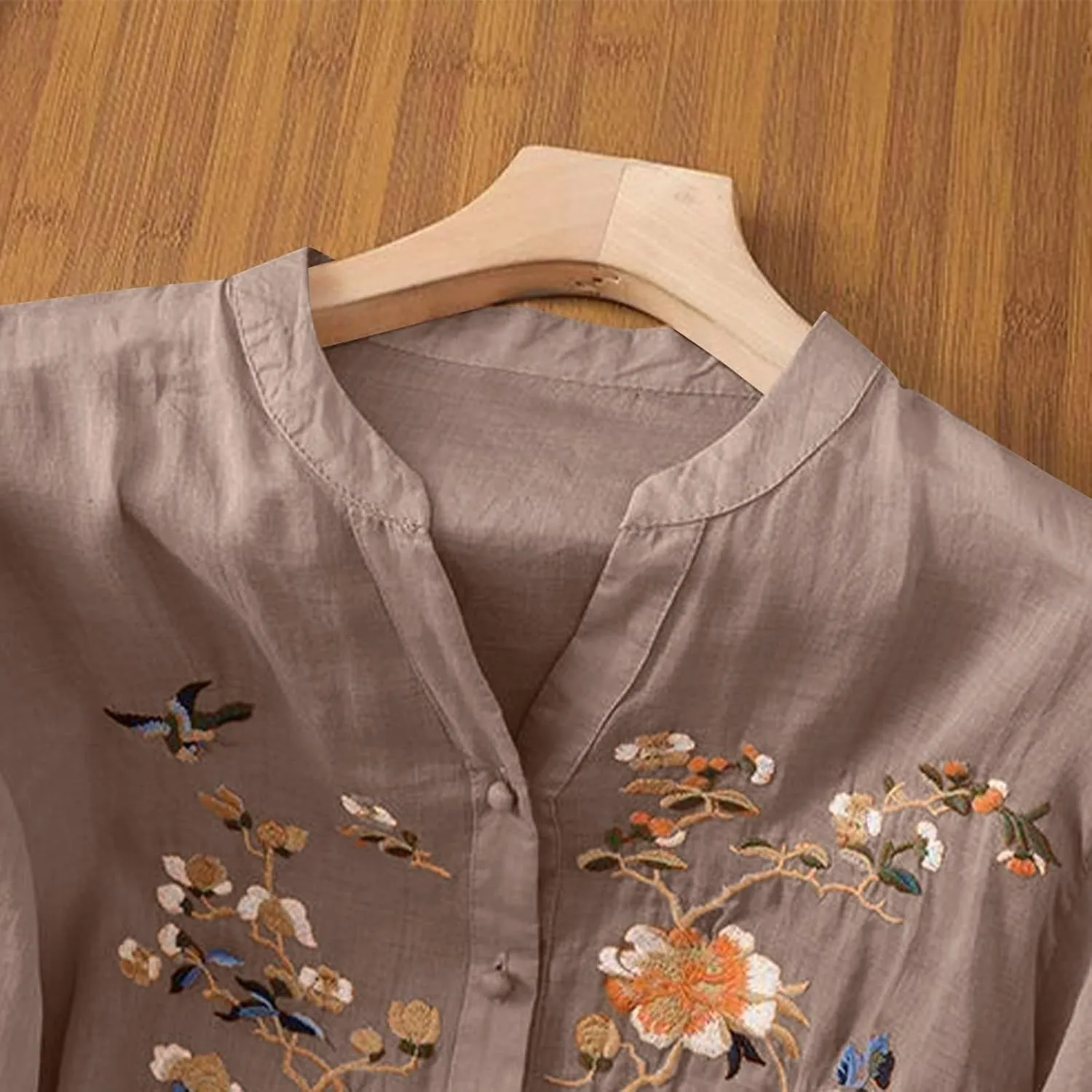 Cotton Linen Shirts for Women 2025 Floral Embroidered Tops Boho Ethnic Women 3/4 Sleeve V Neck Gauze Tunic Tshirt