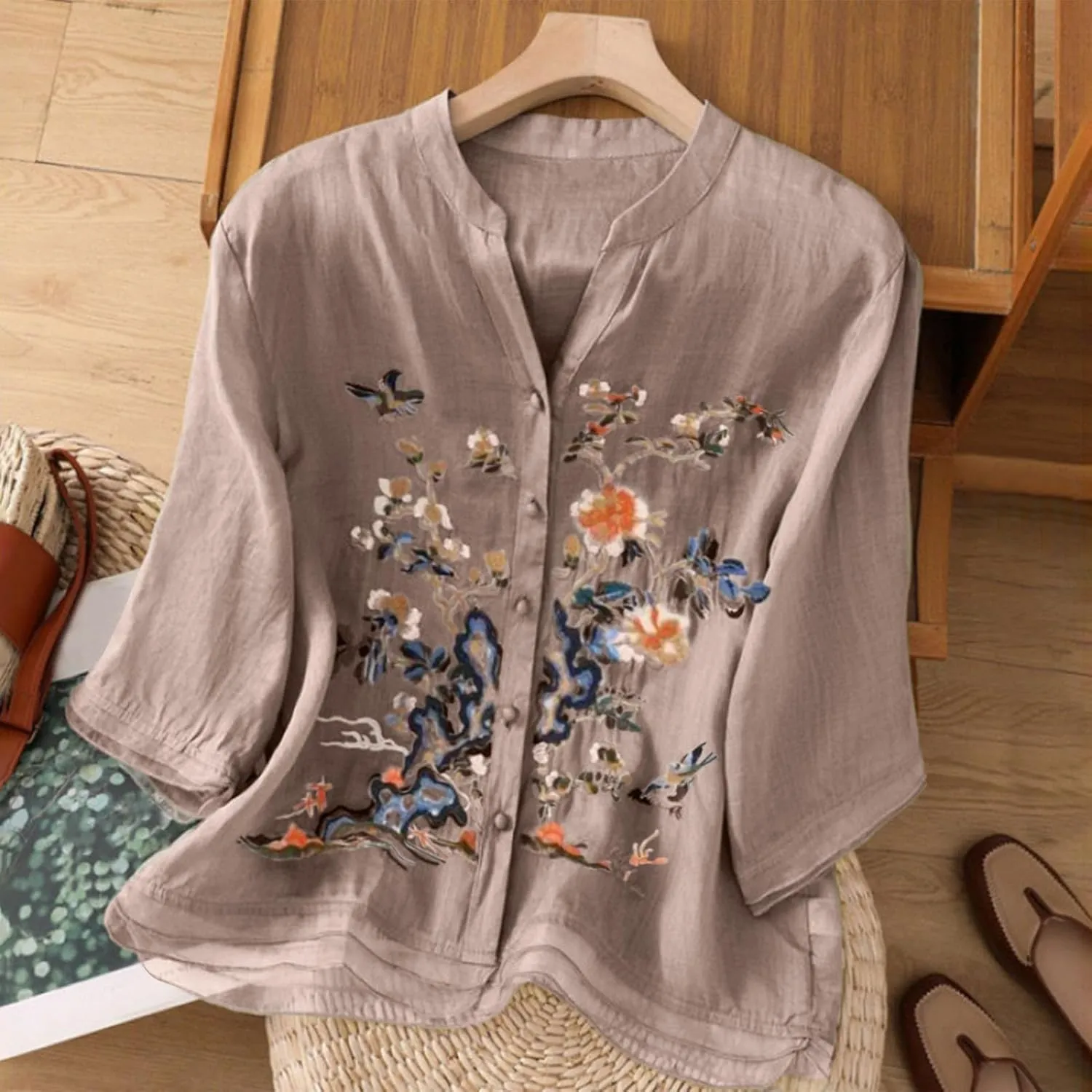 Cotton Linen Shirts for Women 2025 Floral Embroidered Tops Boho Ethnic Women 3/4 Sleeve V Neck Gauze Tunic Tshirt