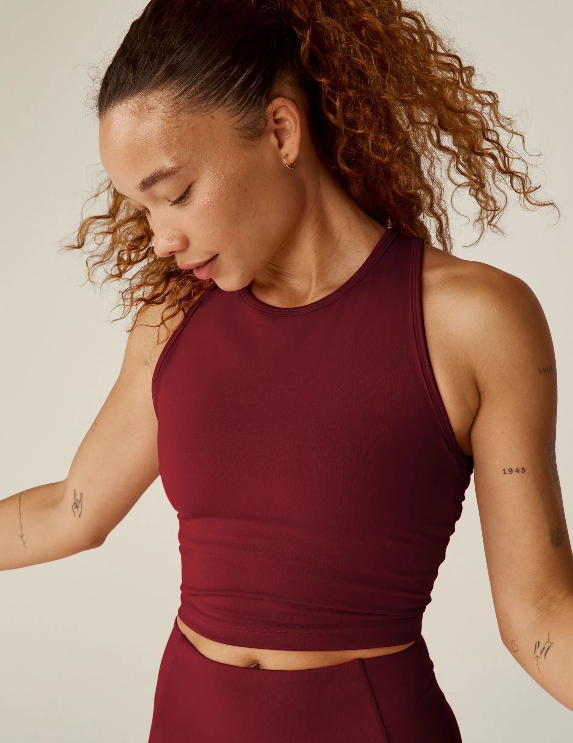 POWERBEYOND™ Strive Cropped Tank