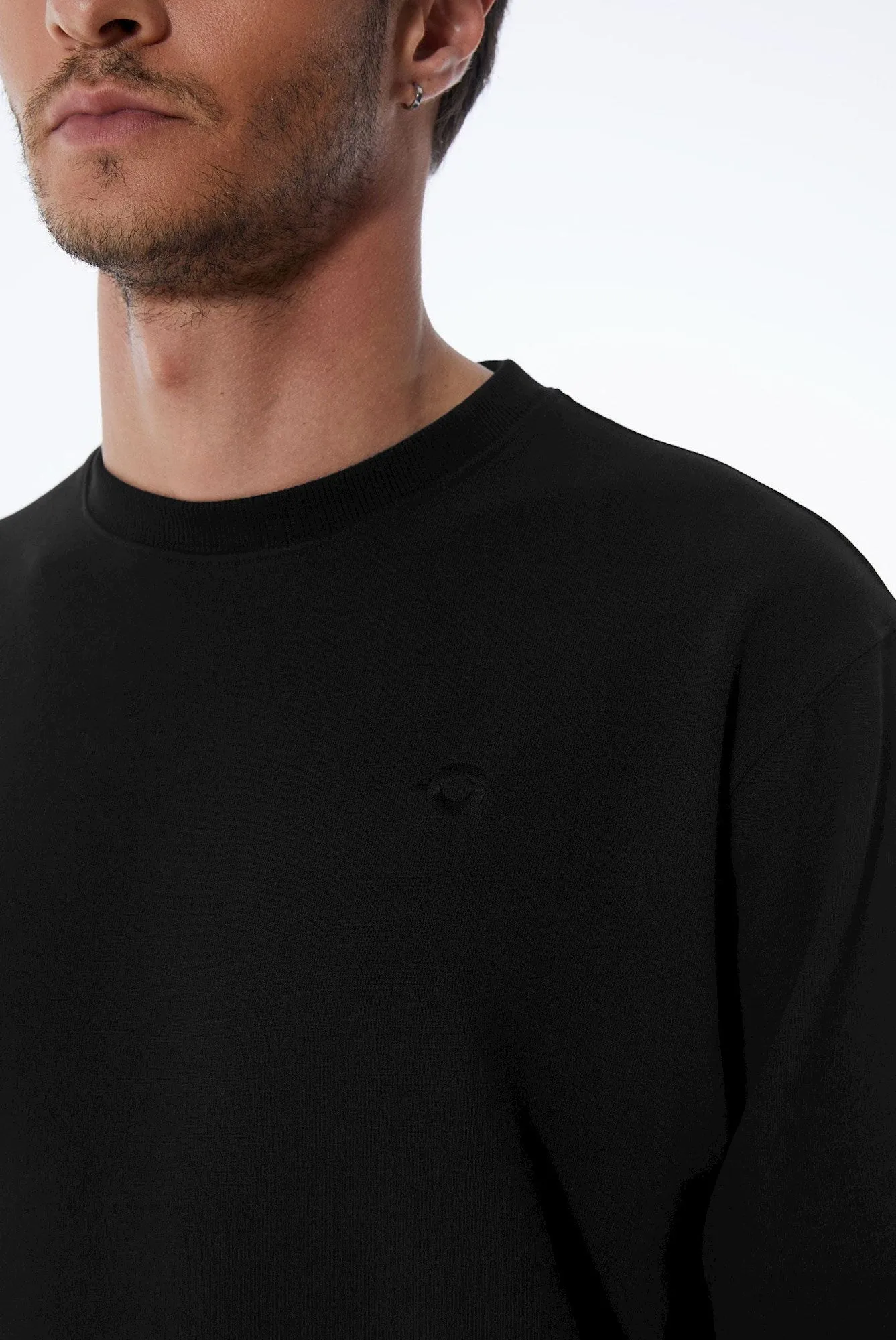 Tom Crew Neck Long Sleeve Sweatshirt Black
