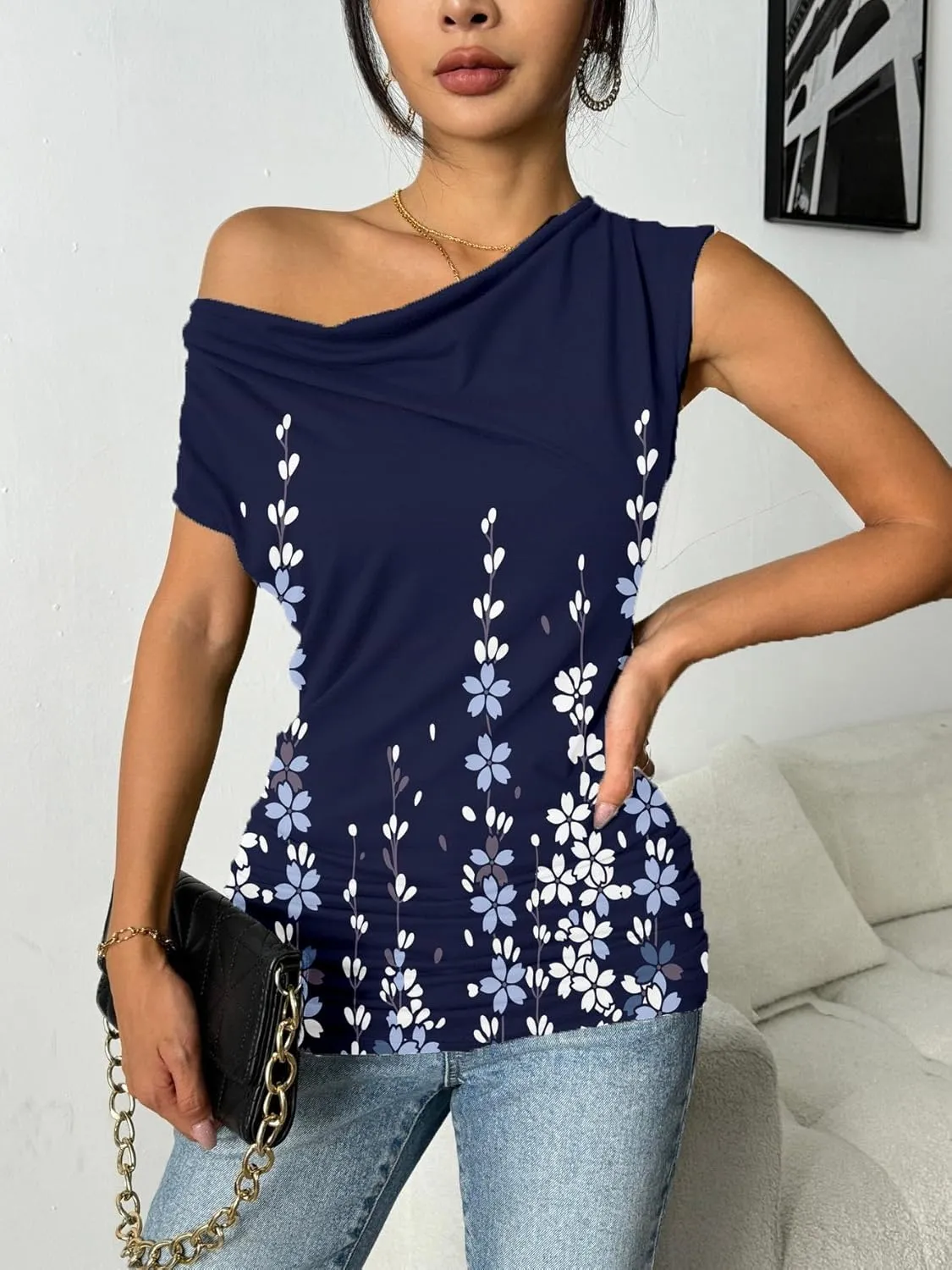 Zeagoo Tank Top for Women Trendy Going Out Tops Sleeveless Shirts Ruched Business Casual Basic Tunic Tops